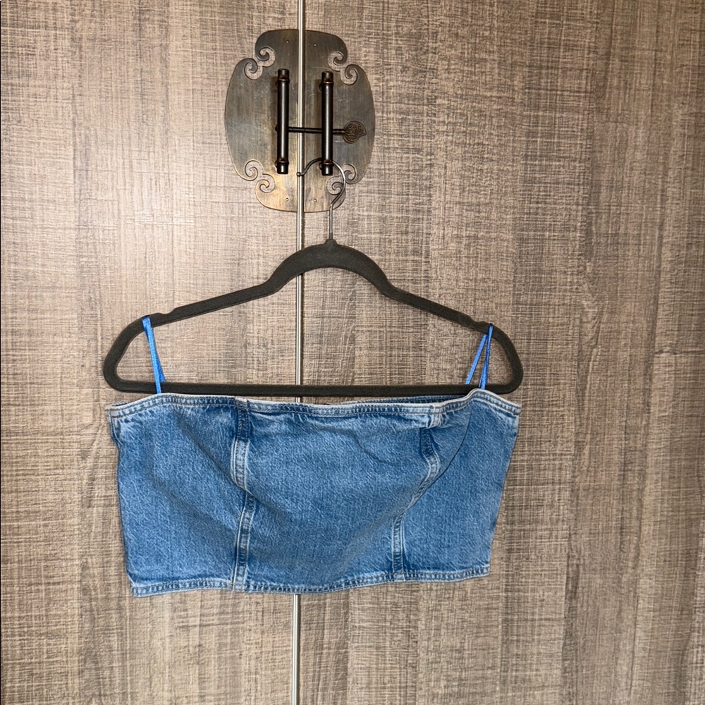Blue Denim Crop Top‎ - Picture 8 of 17